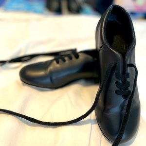 Capezio Oxford Style Tele Tone Tap Shoes
